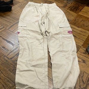 Cargos